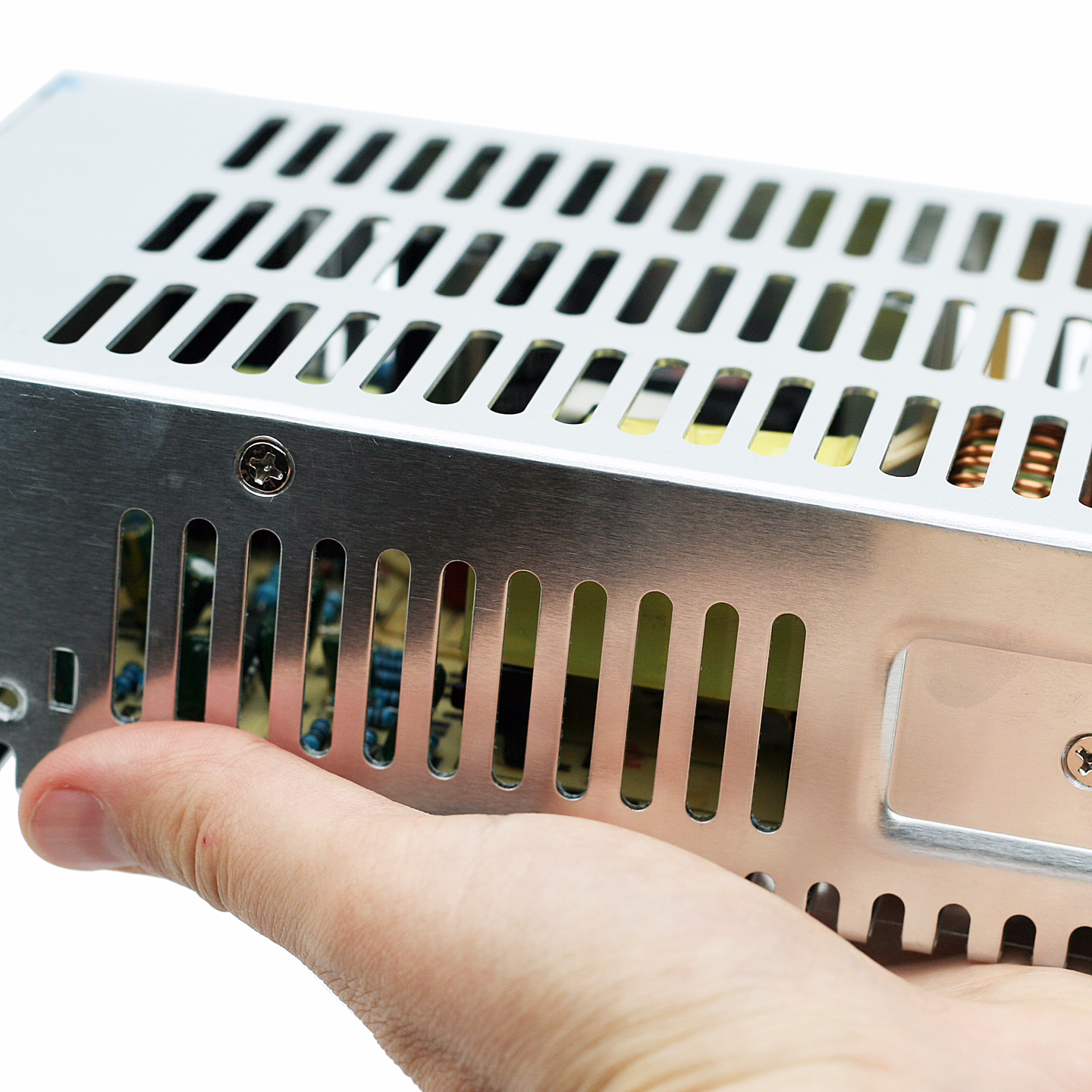 Источник питания INNOCONT. Вход: 220VAC, 2.5А, выход: 200W, 24VDC, 8.3A, -10 +50С, IP20 типы защиты: КЗ, перегрузка, перенапряжение SB-P-201-24