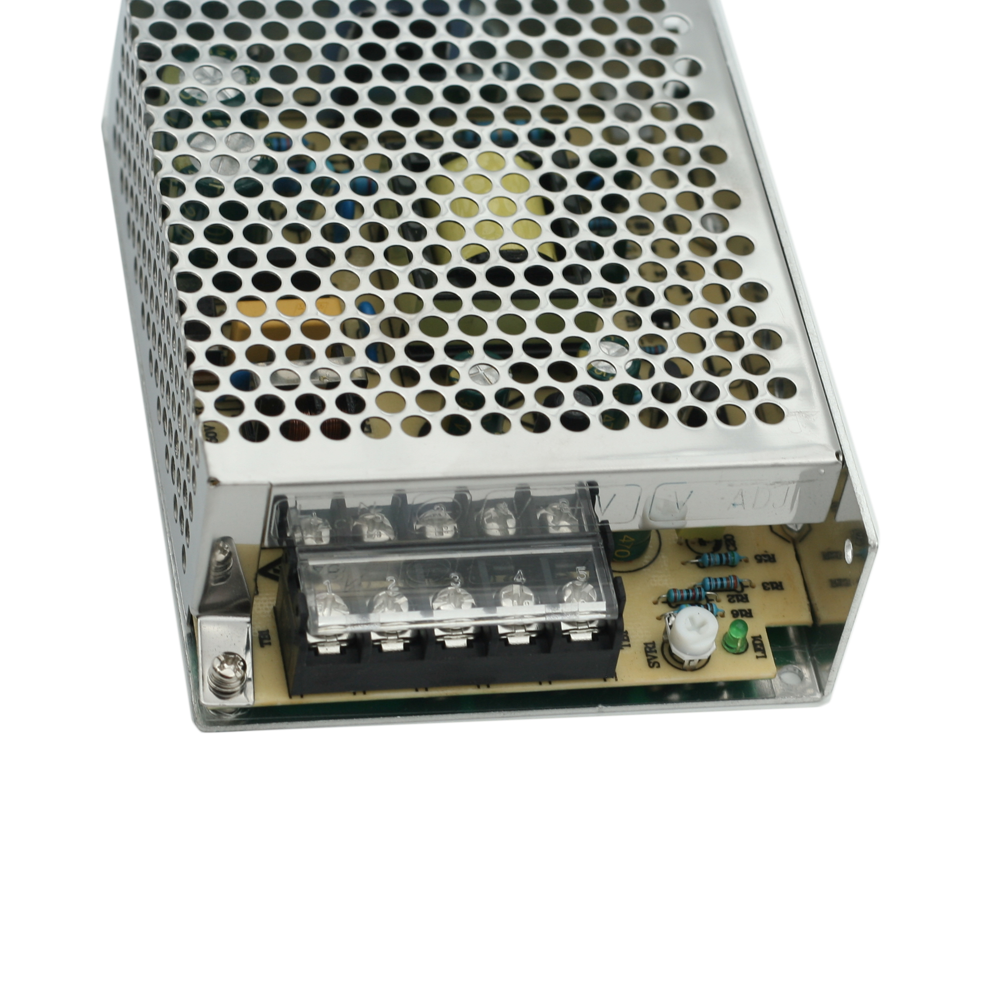 Источник питания INNOCONT. Вход: 220VAC, 0.45А, выход: 35W, 24VDC, 1.5A,-10 +50С, IP20, типы защиты: КЗ, перегрузка, перенапряжение SB-P-35-24